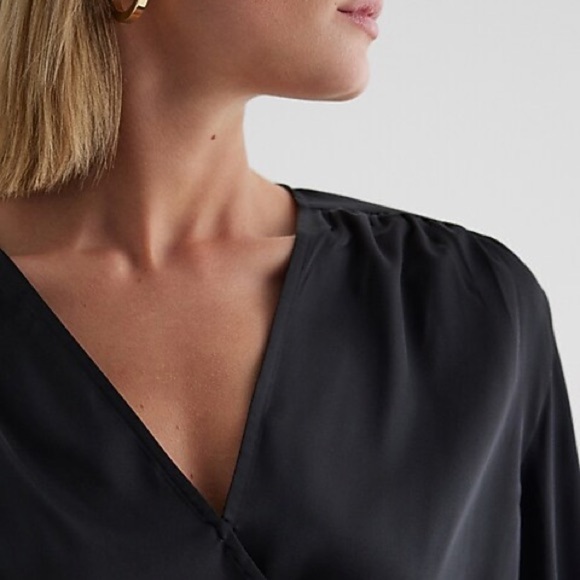 Express Black Wrap Blouse - Picture 6 of 9